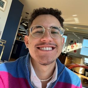 Meet your Posher, Clay